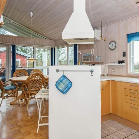 Holiday Lxxv Holiday home Glesborg